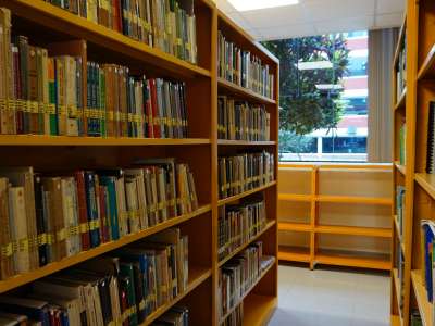 Bibliotecas Especializadas de Facultad