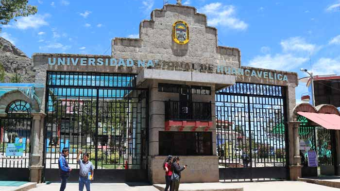Universidad Nacional de Huancavelica http://www.unh.edu.pe/web