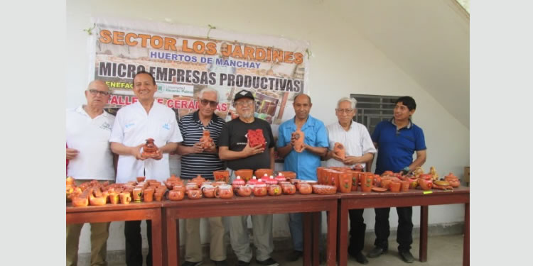 Microempresas productivas en los Huertos de Manchay